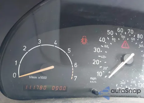 1997 Saab 900 Se из США, поврежденный, VIN YS3DF35N5V2015524